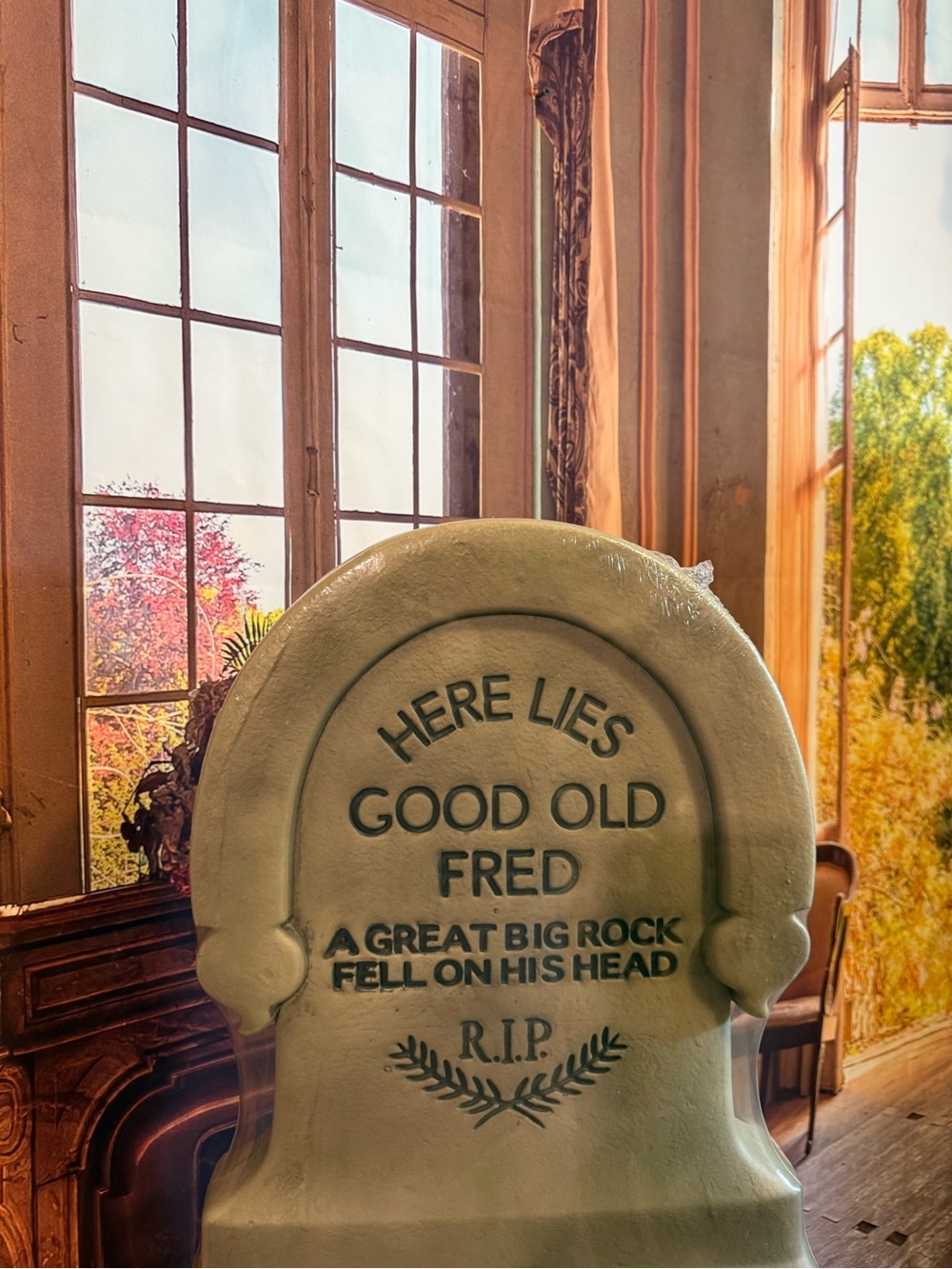 Disney Haunted Mansion Good Old Fred Tombstone NWT Gravestone Retired